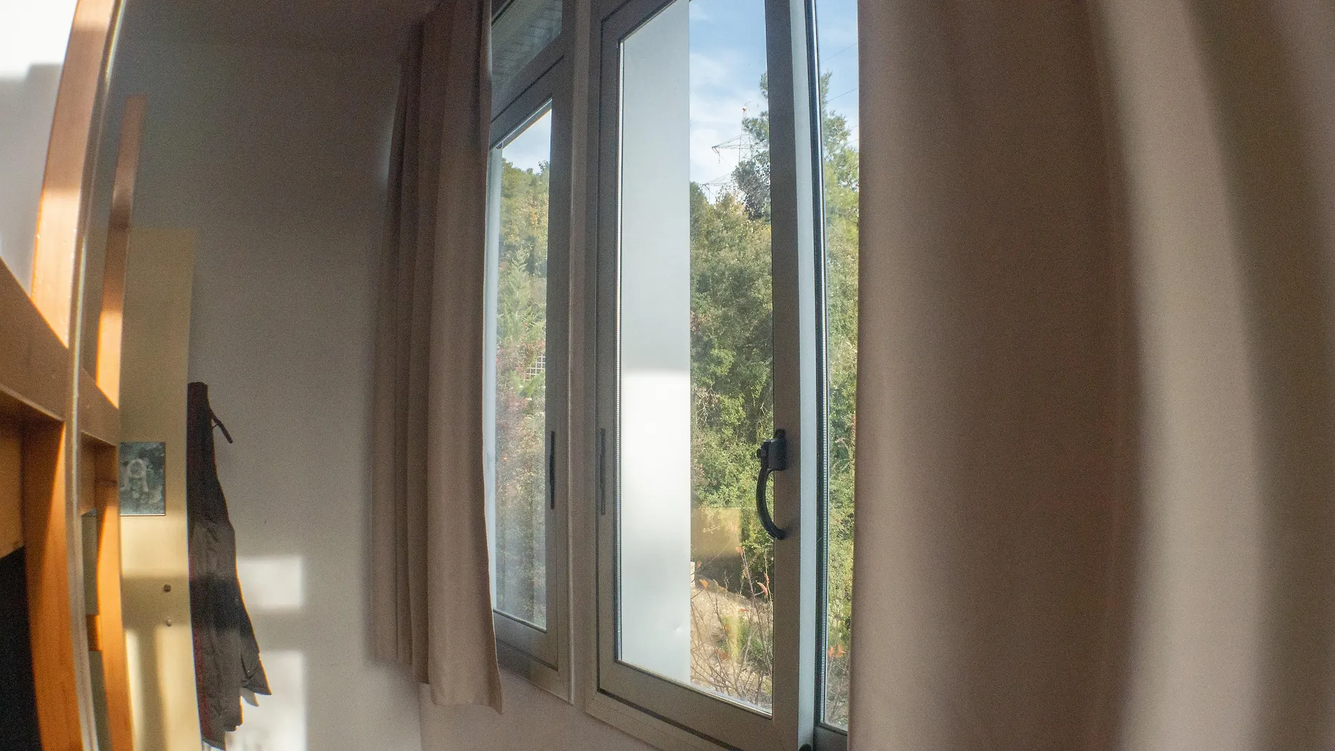 Inout Hostel La Floresta Pearson Spain