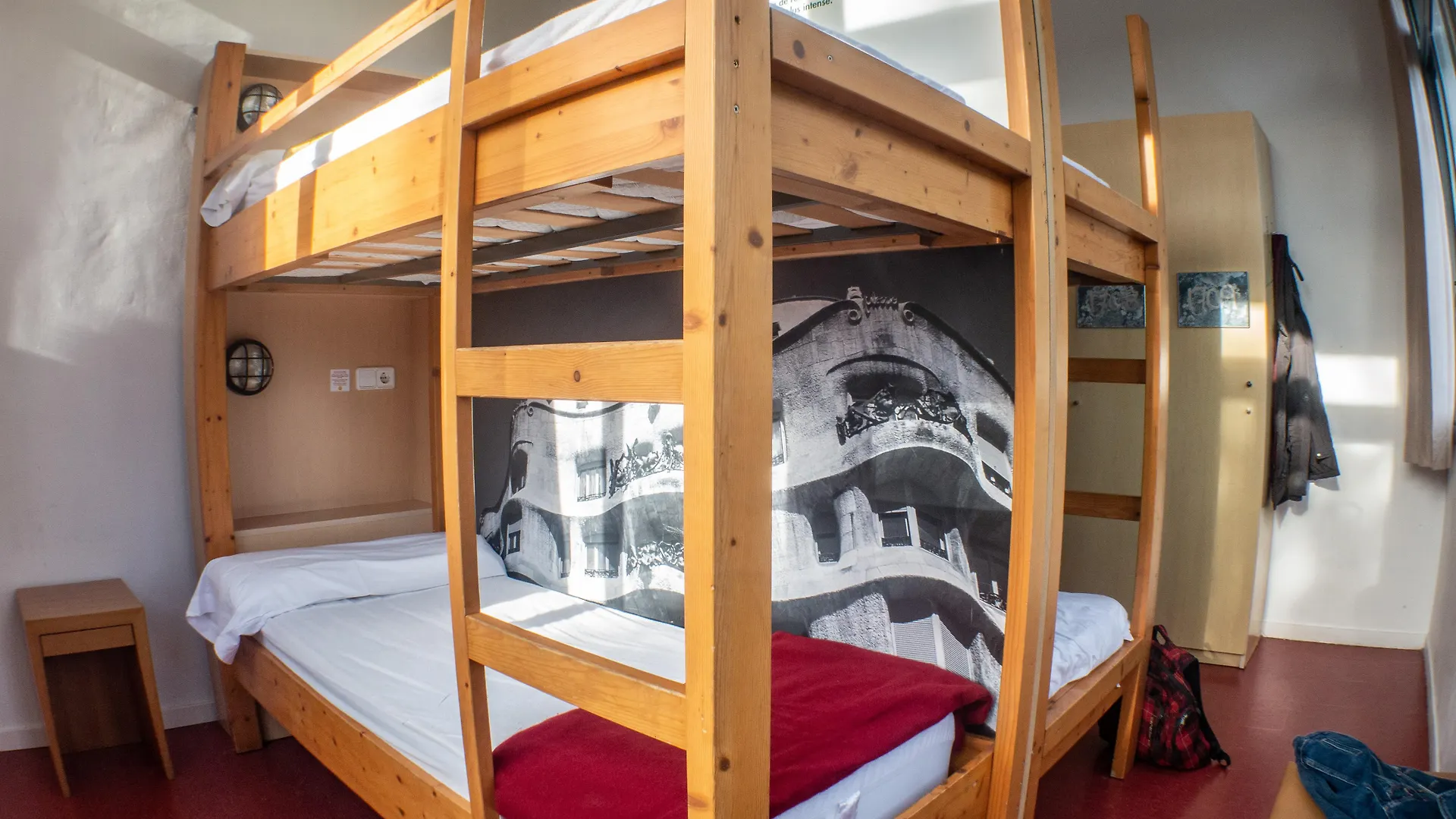 Inout Hostel La Floresta Pearson Spain