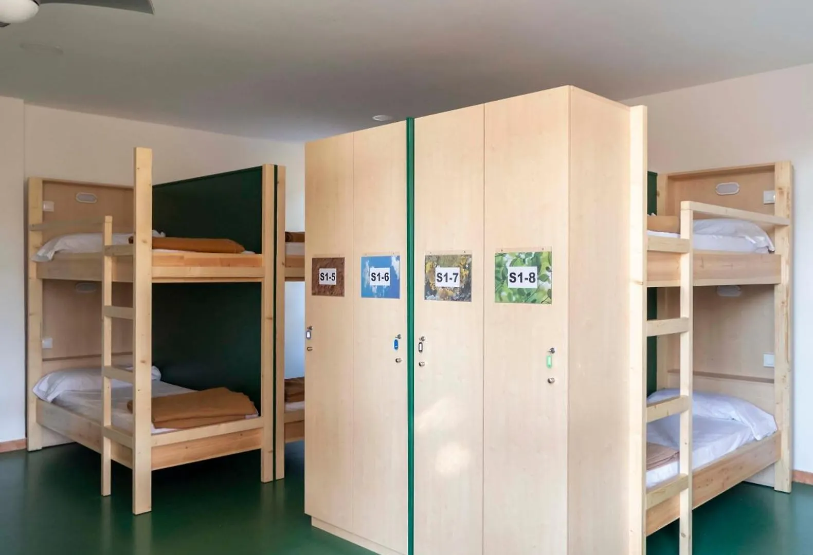 Inout Hostel La Floresta Pearson