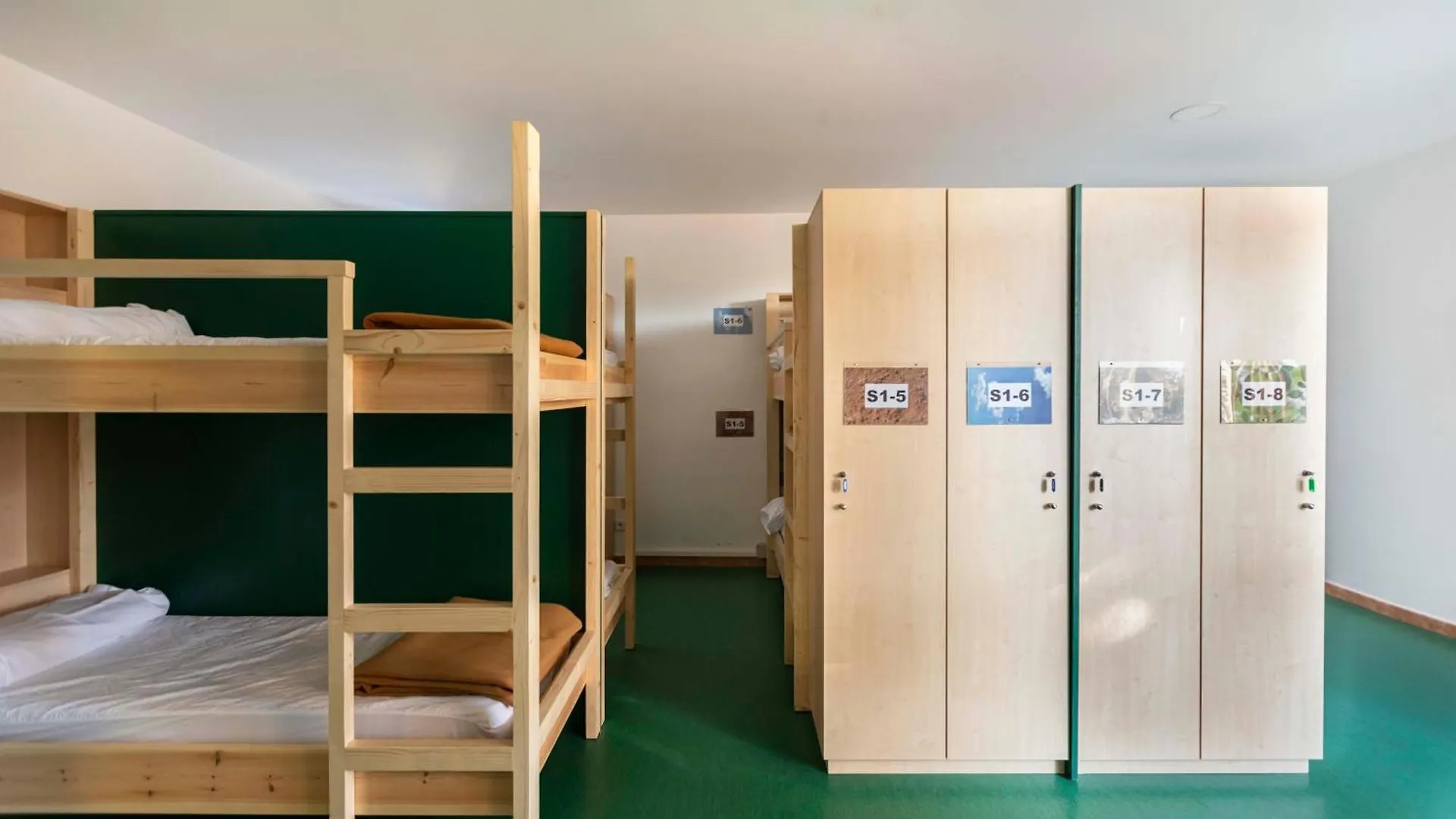 Inout Hostel La Floresta Pearson