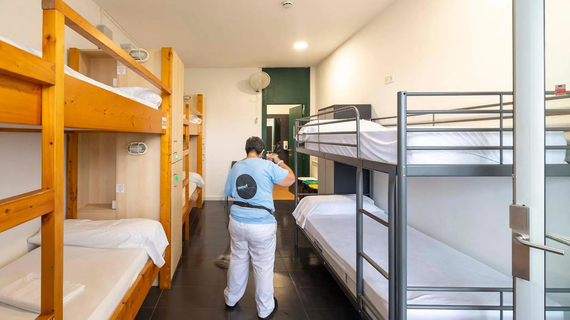Inout Hostel La Floresta Pearson Spain