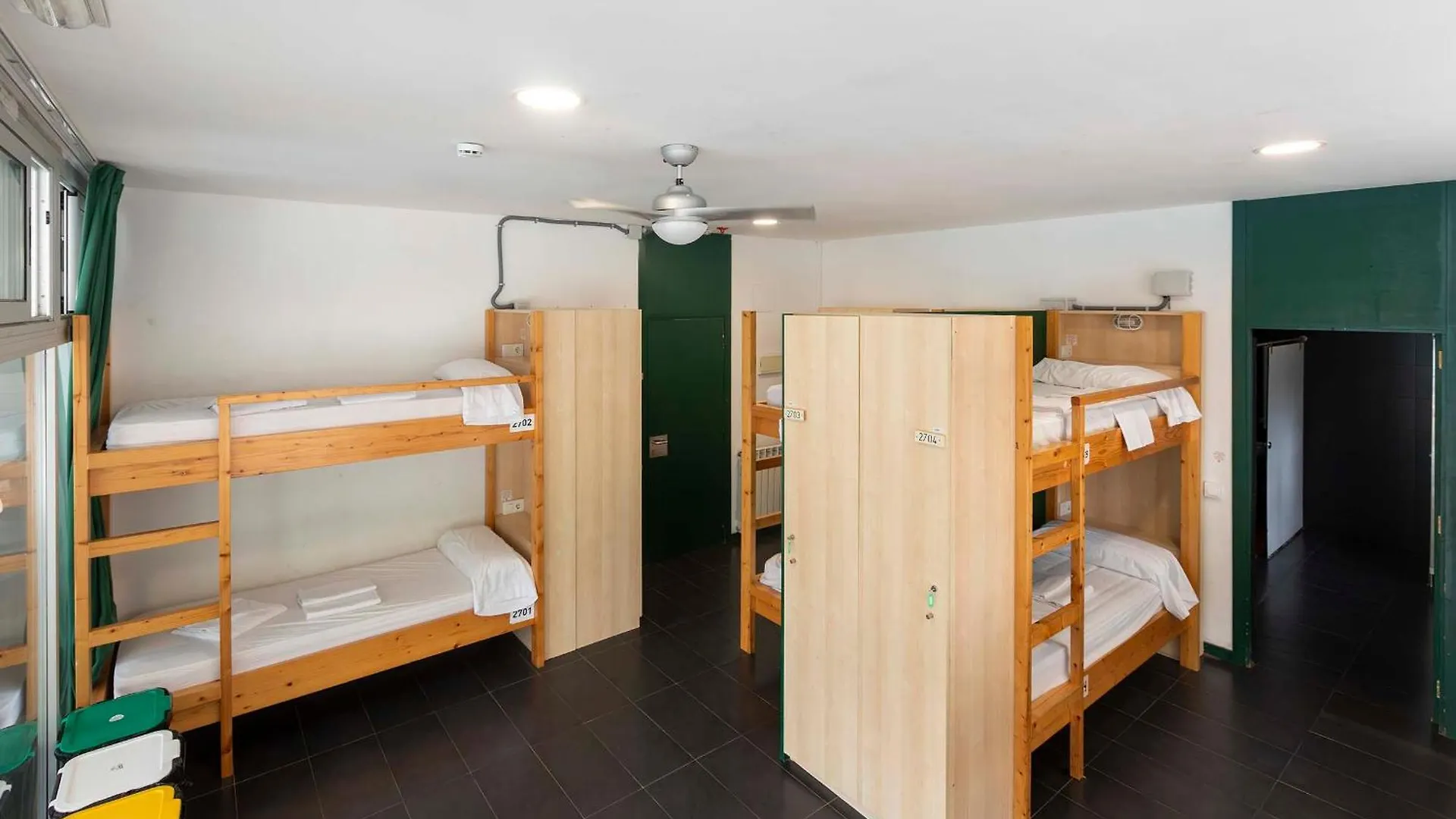 Inout Hostel La Floresta Pearson