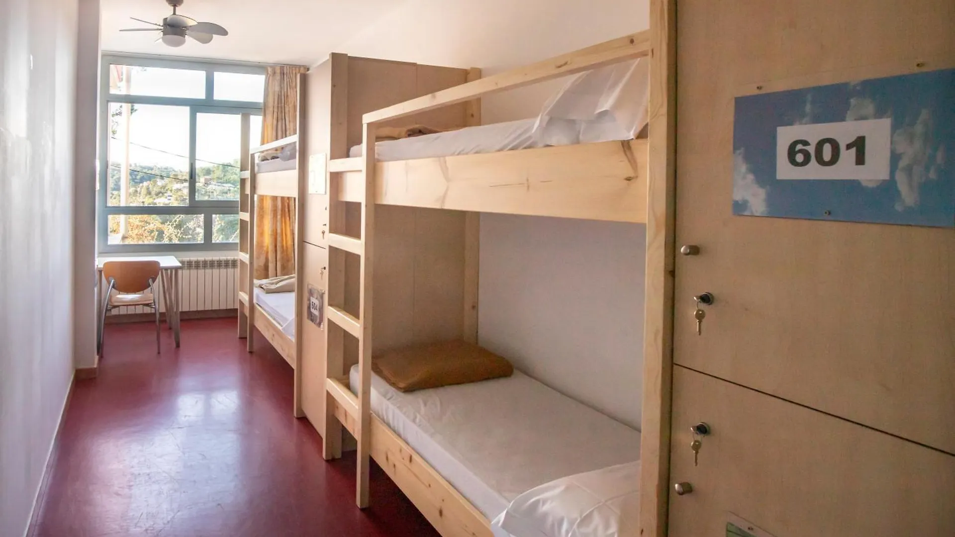 Inout Hostel La Floresta Pearson