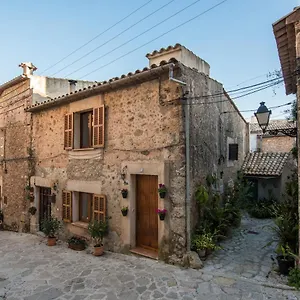 Macarena's House , Valldemossa (Mallorca) Spain